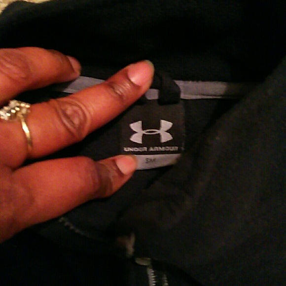 Under Armour Bundle - Picture 3 of 8