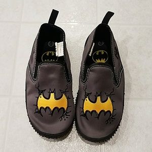 Boys water-shoes size 11