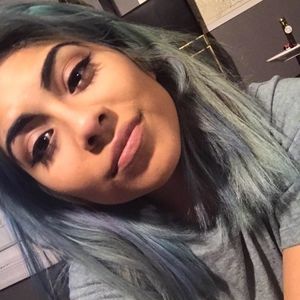 Meet your Posher, Sandra