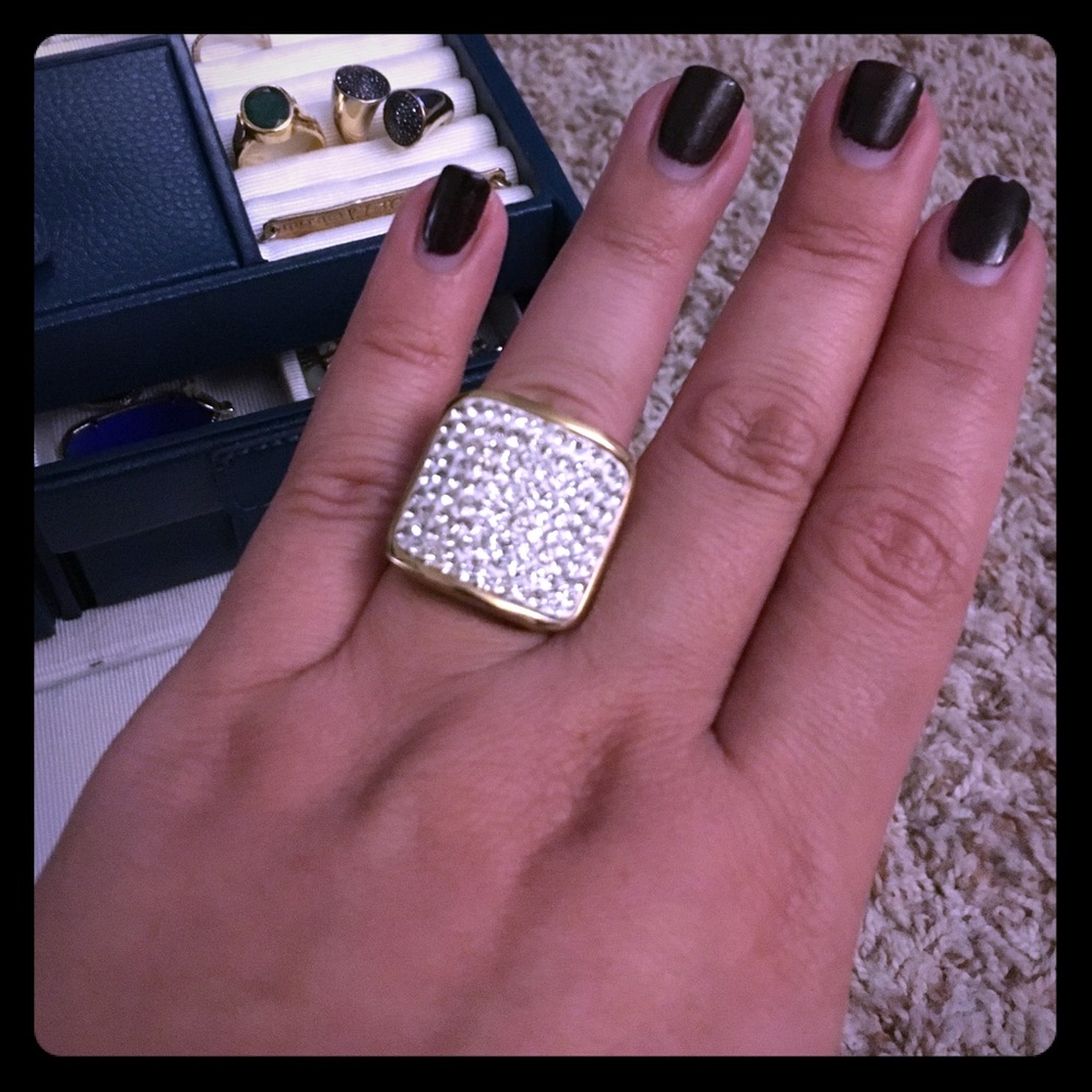 Cocktail ring
