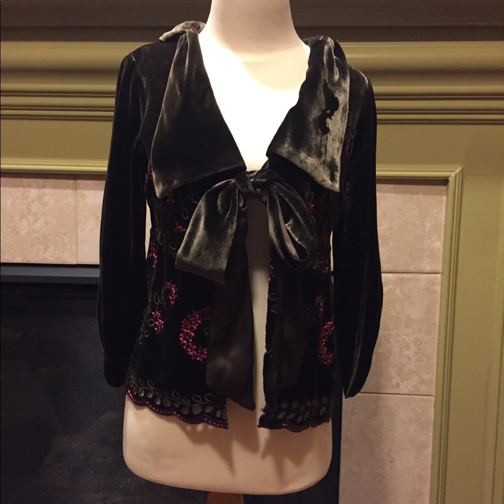 Hale Bob luscious brown velvet jacket with tie. XS