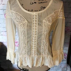 🦄Free People Boho Crochet Bell Sleeve Top