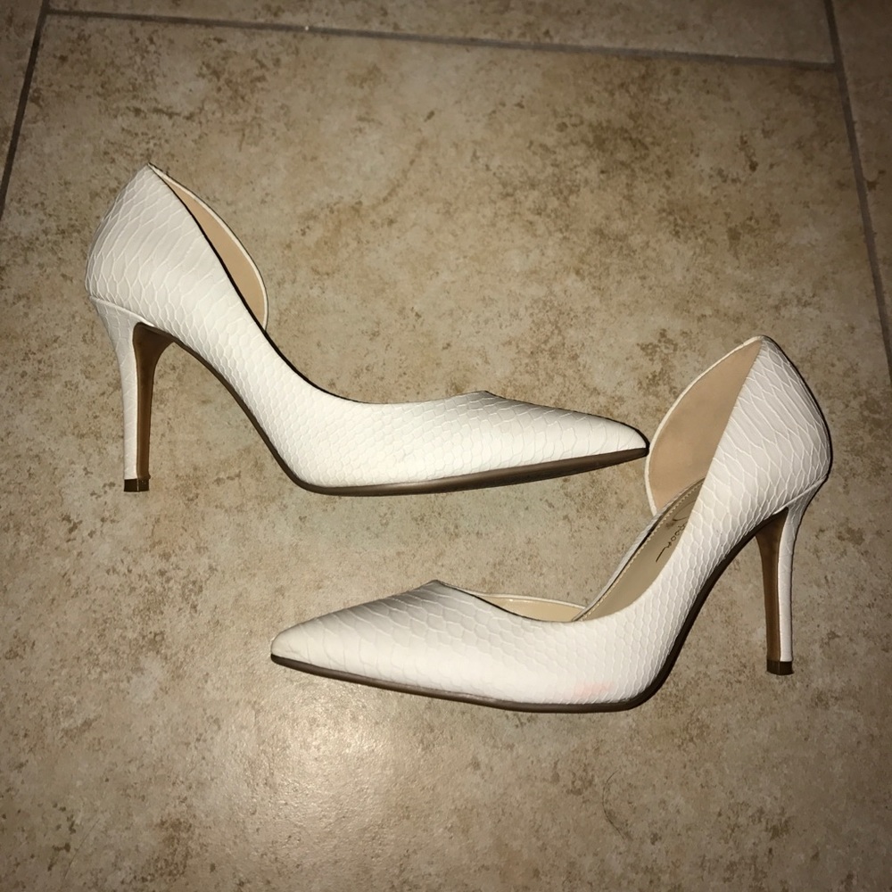 8.5 Jessica Simpson heels