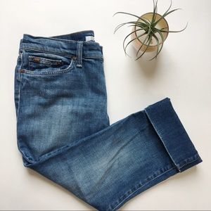 {Joe's Jeans} Socialite Kicker Capri Cropped Jean