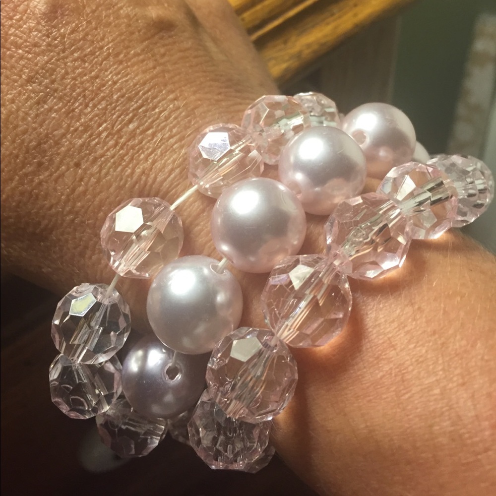 Pink bracelets - Picture 2 of 2