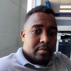 Meet your Posher, Mahamed