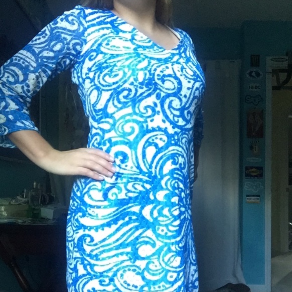 Blue and White Lilly Pulitzer sleeved dress