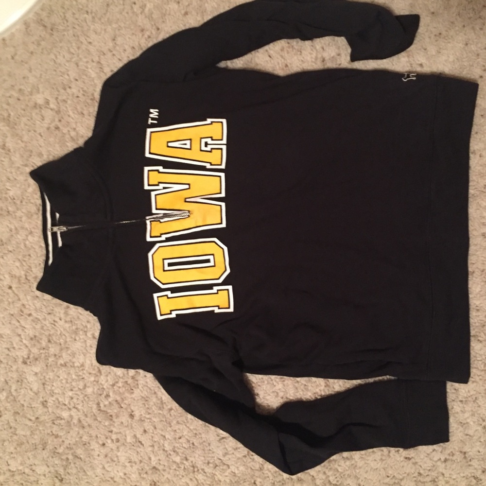 Victoria's Secret PINK Iowa Hawkeyes 1/4 zip