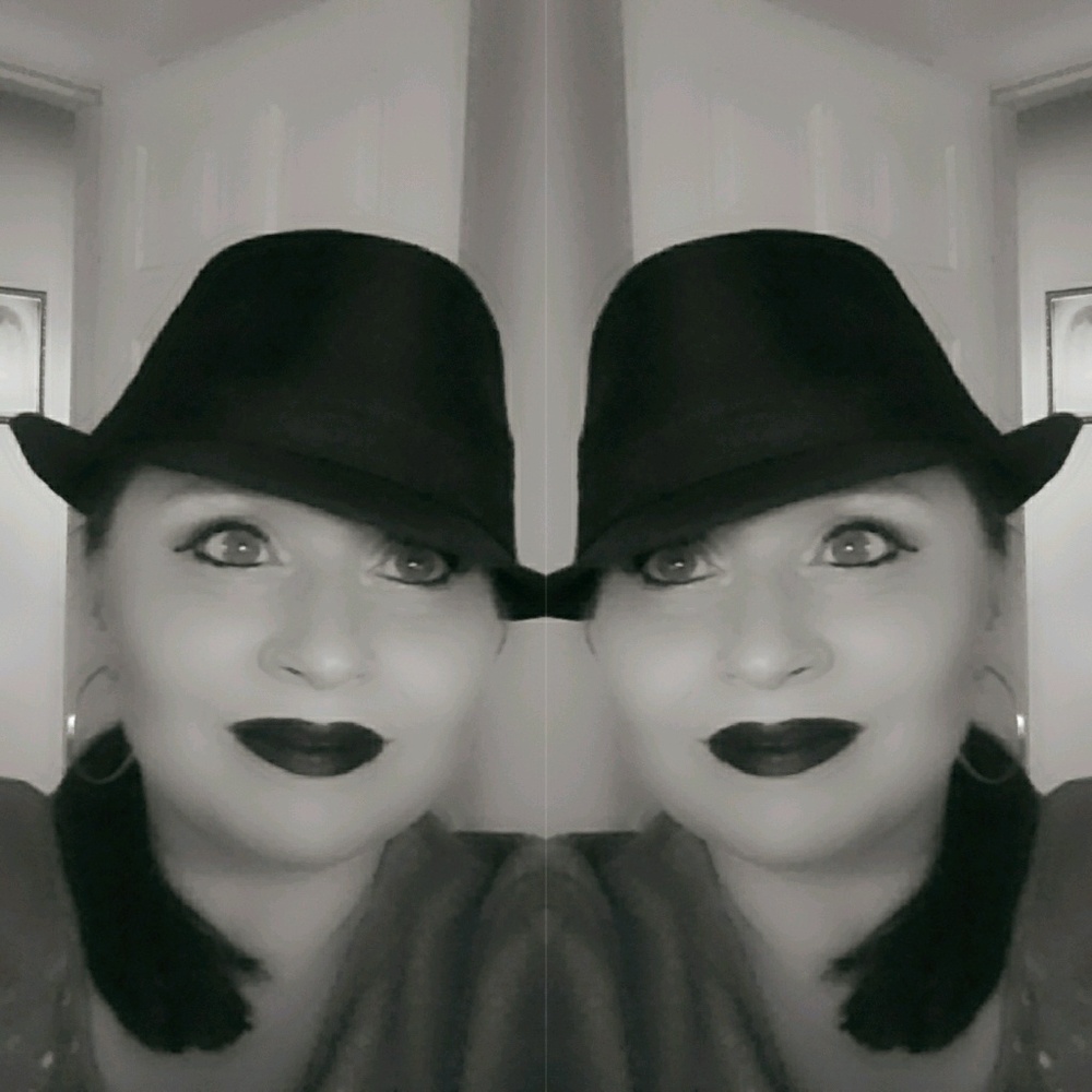 Meet your Posher, Billie