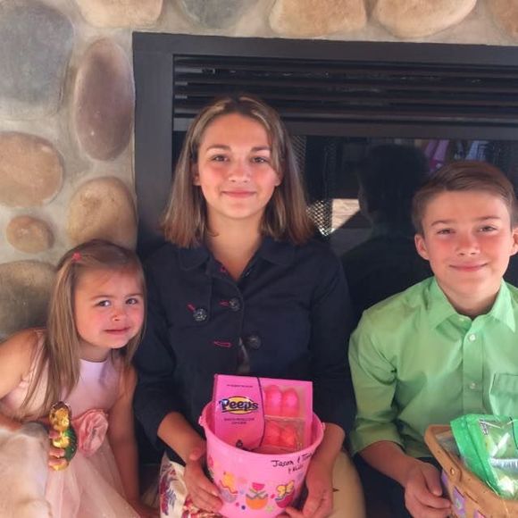 Meet your Posher, Tara - Picture 1 of 1