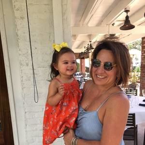 Meet your Posher, Debbie