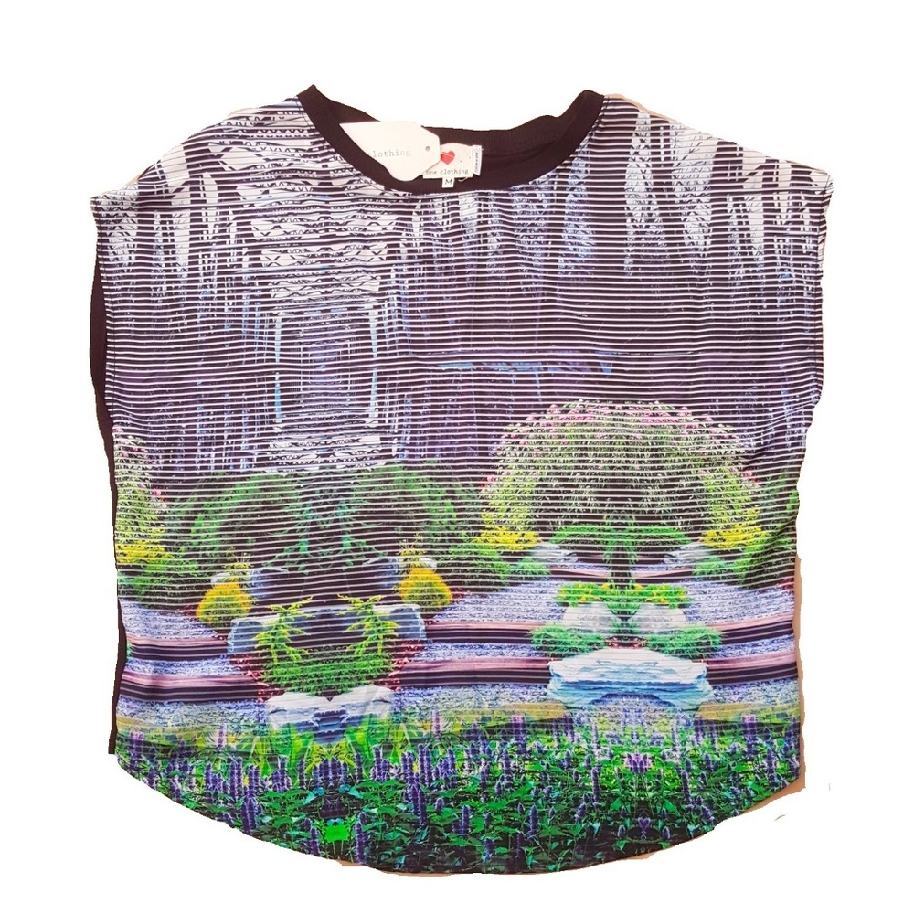 NWT One Clothing blouse - M