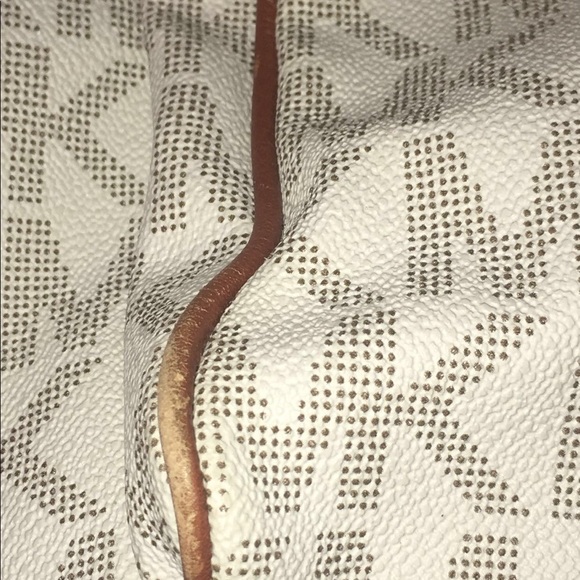 MICHAEL KORS CREME PRINT GRAINED LEATHER BACKPACK