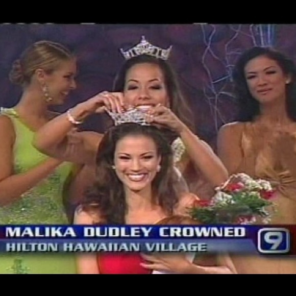 Meet your Posher, Malika Dudley - Picture 8 of 16