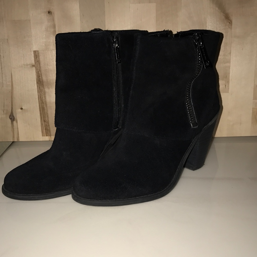 Jessica Simpson bootie 7