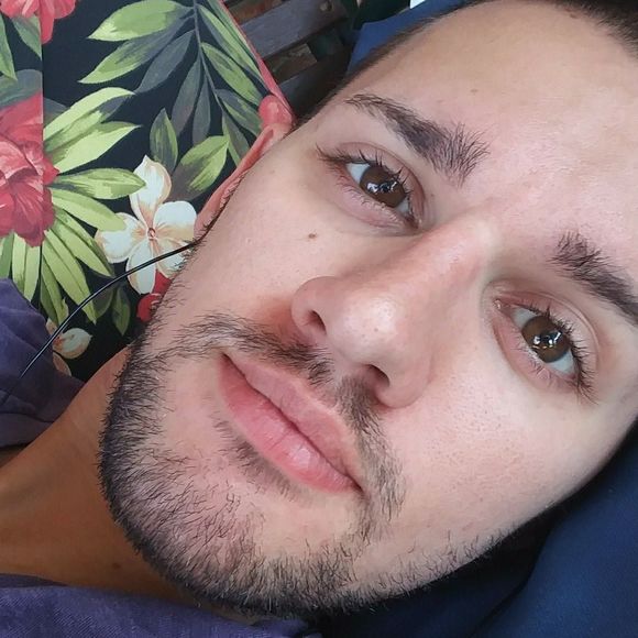 Meet your Posher, Thomas - Picture 1 of 1