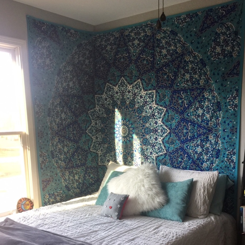 UO Blue Tapstry