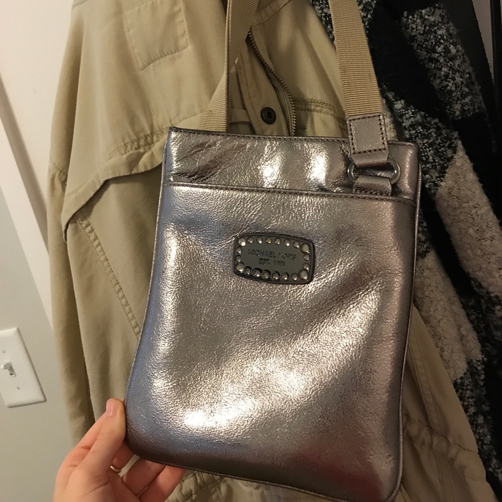 MK shoulder bag