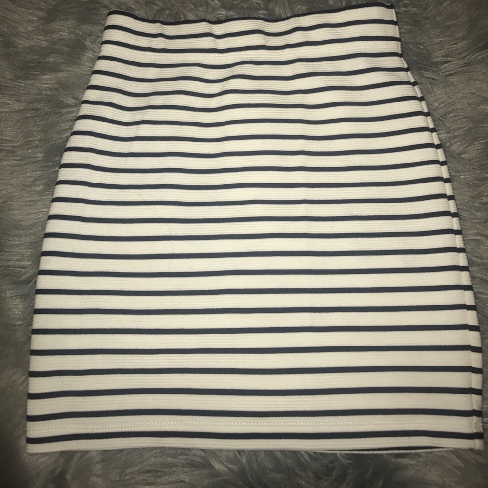 Forever 21 skirt