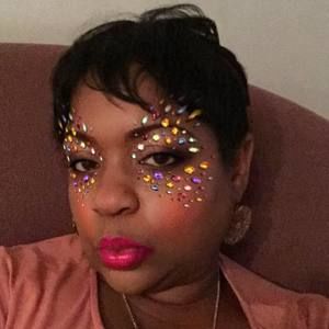 Meet your Posher, Paullena