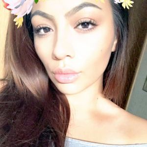 Meet your Posher, Stefanie