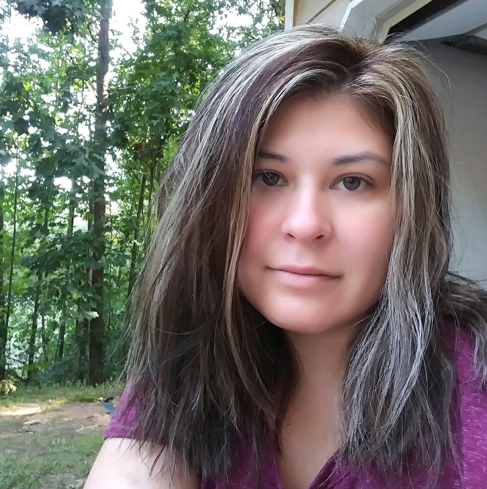 Meet your Posher, Candice