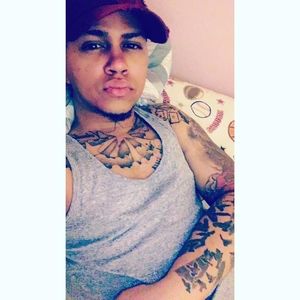 Meet your Posher, Emmanuel