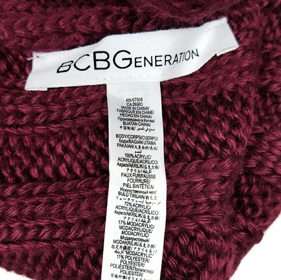 BCBGeneration Beanie Gift Pom Pom - Picture 4 of 4