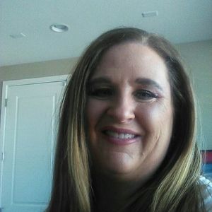 Meet your Posher, Alisha