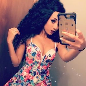 Meet your Posher, Taylor ann