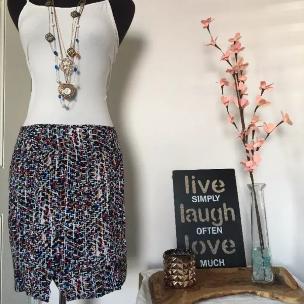 CAbi style#228 4 in 1 Top & Skirt Sz Small