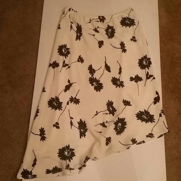 S.L. Fashions Black and white skirt set - Picture 4 of 5