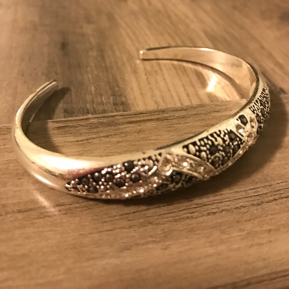 Silver bracelet - Picture 1 of 2