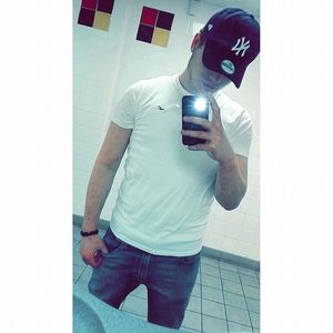 Meet your Posher, Tj