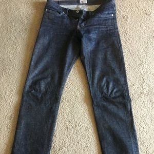 Raw selvage denim, 100% cotton