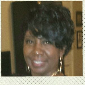 Meet your Posher, Deborah