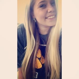 Meet your Posher, Mikayla