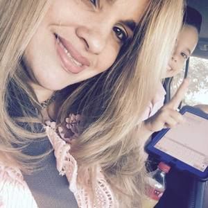 Meet your Posher, Maricela