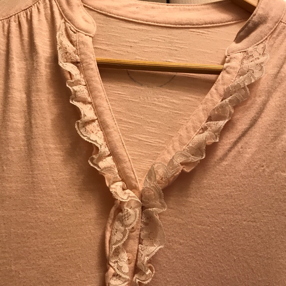 Pale Pink Ruffled T-Shirt - Picture 5 of 5