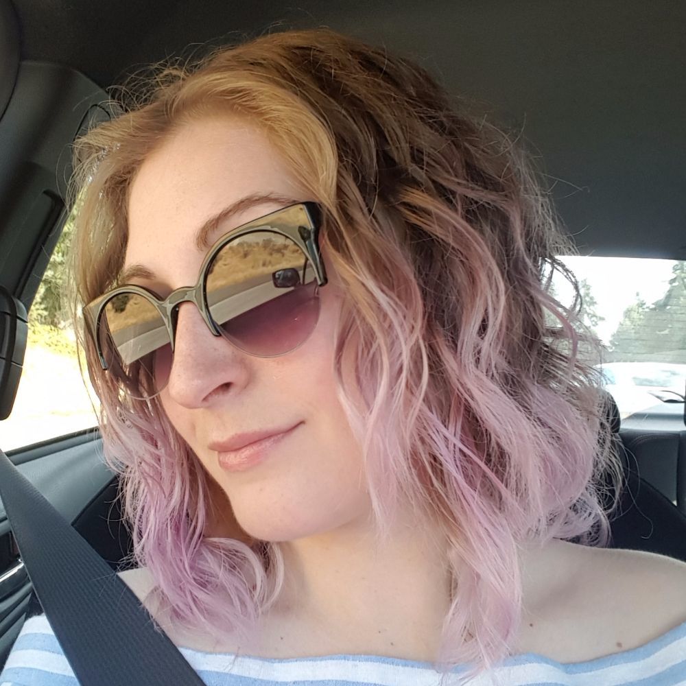 Meet your Posher, Ashley