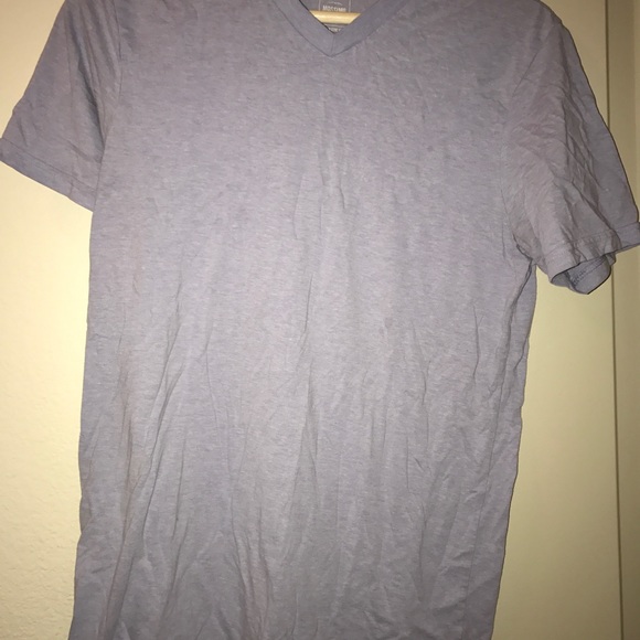 V neck tee's - Picture 3 of 7