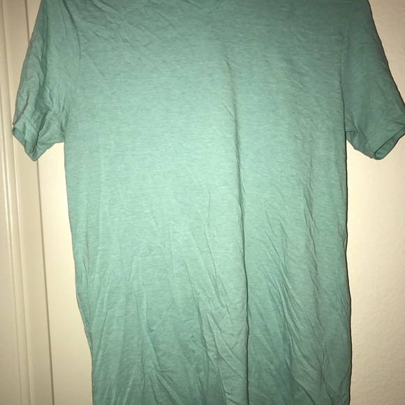 V neck tee's - Picture 6 of 7