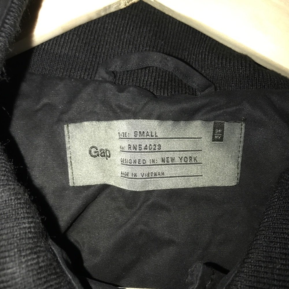 GAP coat - Picture 2 of 3