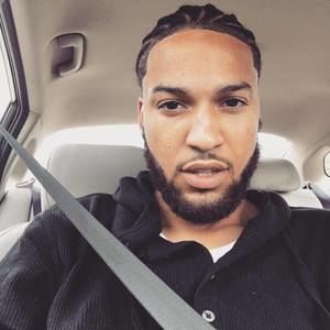 Meet your Posher, Deandre