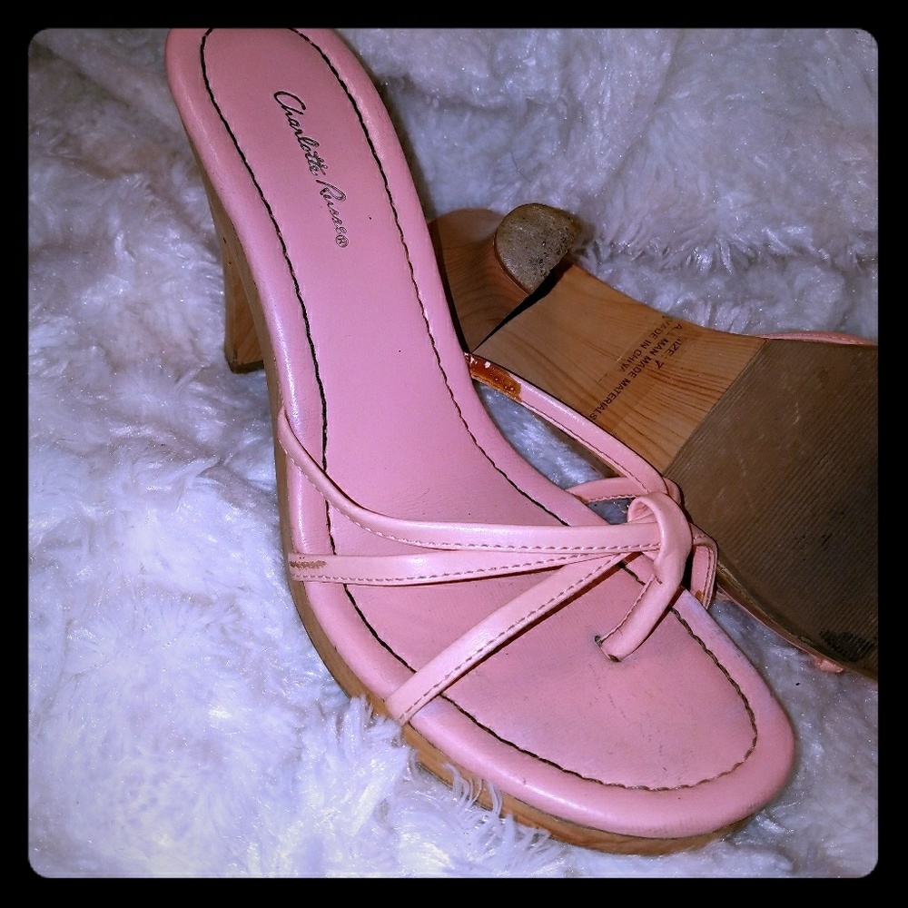 Salmon strappy sandals