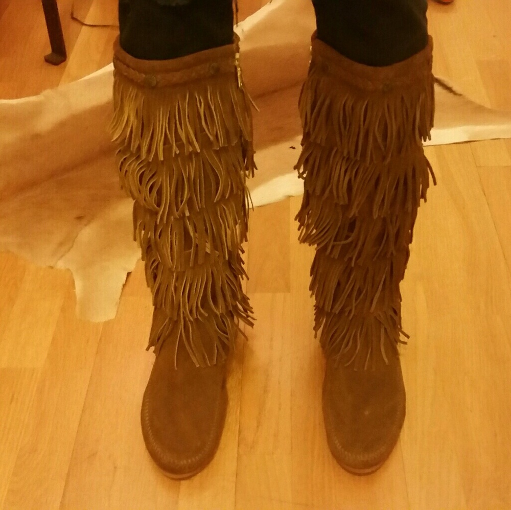 Minnetonka Fringe Boots