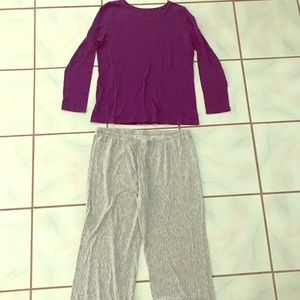 Gilligan & O'Malley pajama set