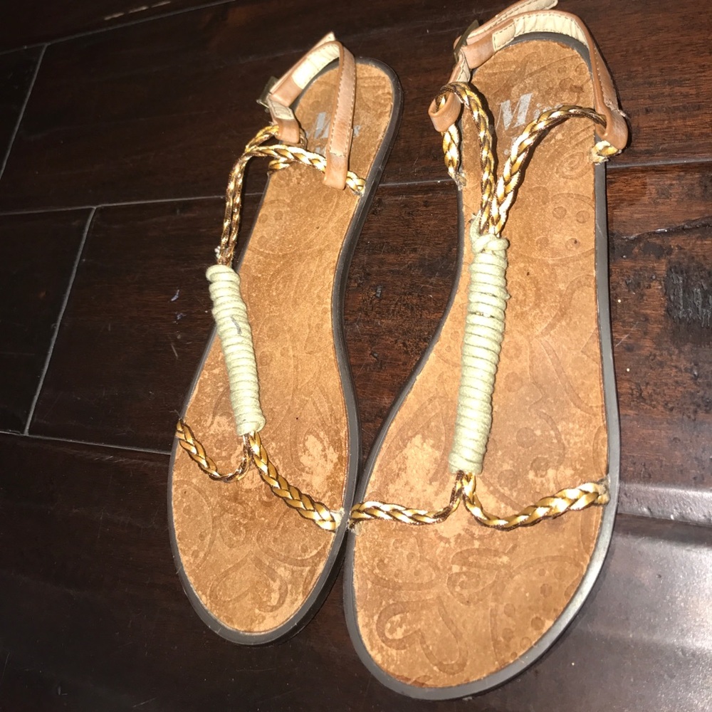 "Miss Me?" Sandals