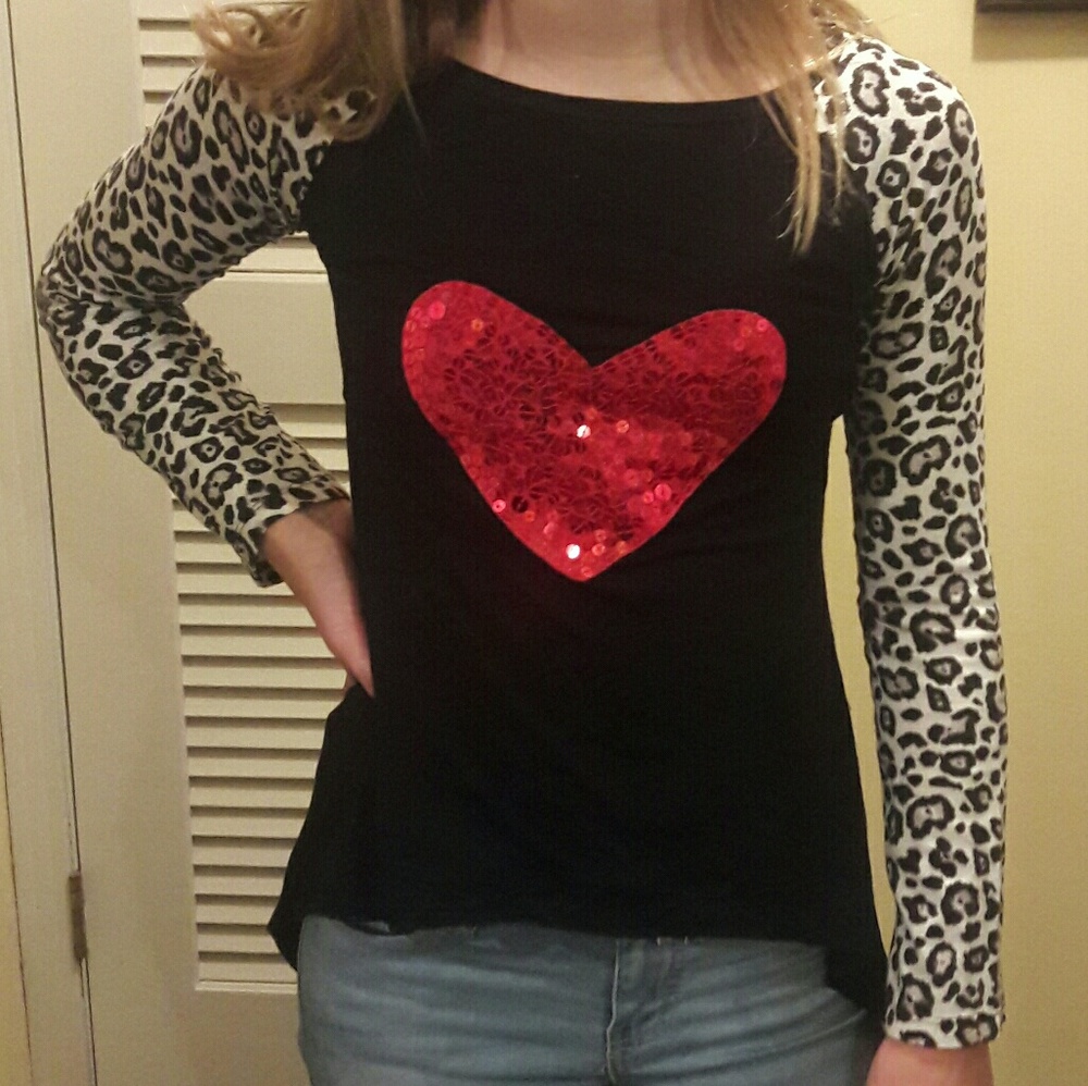Sequin heart boutique top