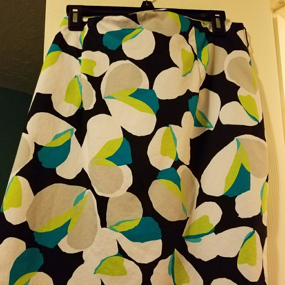 Worthington Pencil skirt